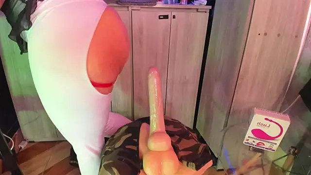 Chat XXX en directo de LaureenHills