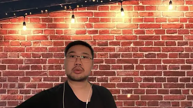 jasonryu2025's Live XXX Chat