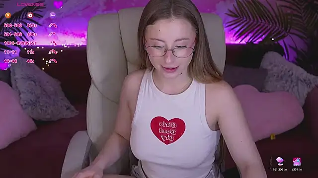 SilverrMoon's Live XXX Chat