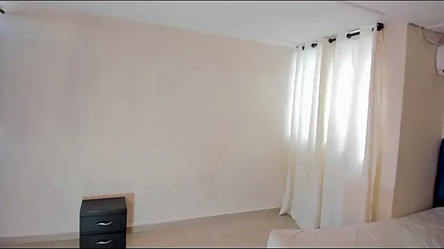 tau_montes: онлайн-секс-чат