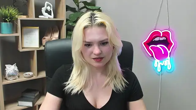 Онлайн чат XXX SweetLilyxo