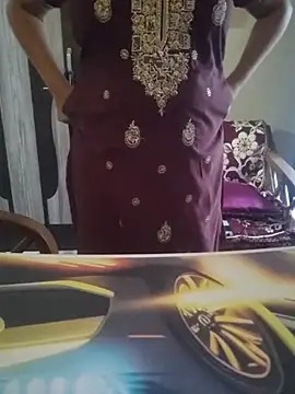 SexybeboX: διαδικτυακό σόου στην κάμερα