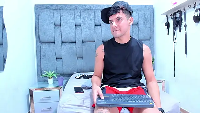 STEVEN_OS Chat XXX live