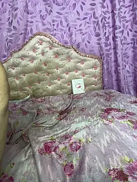 Pokazy przed kamerką – hellendollxxx