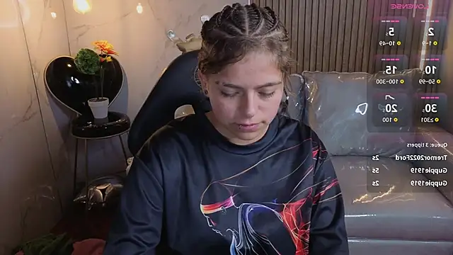 Kitten_Cam's Live XXX Chat