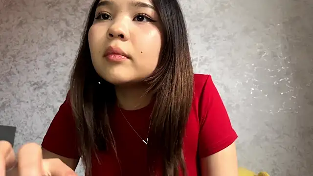 RegenaLandauer: вебкам-шоу