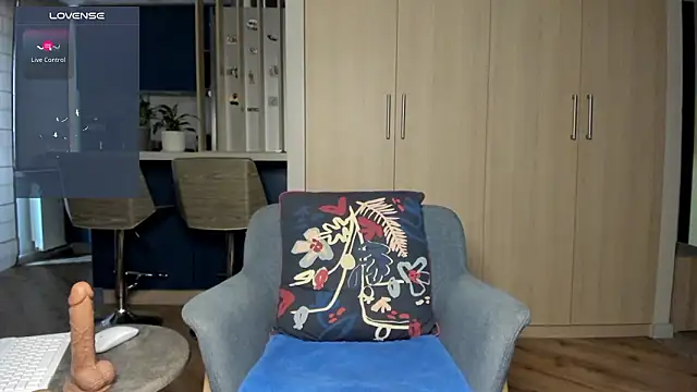 Show modela only_s_alex na web-kameri