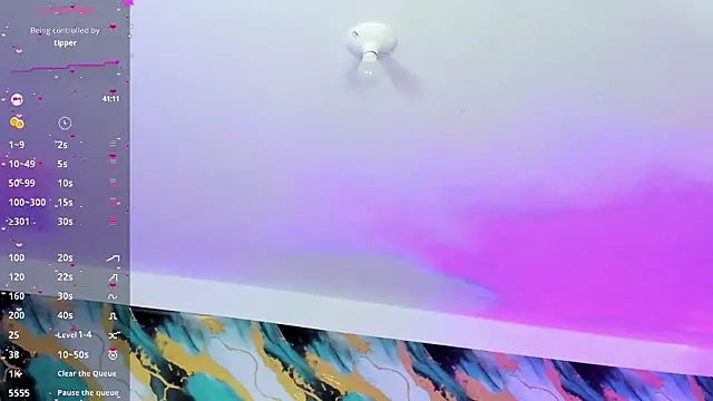 IsaDiiaz 现场XXX聊天