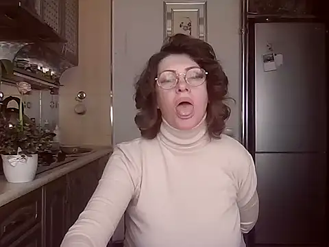 Baby-Matilda Pertunjukan Webcam