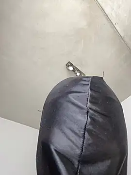 fantasyboyx Show in webcam