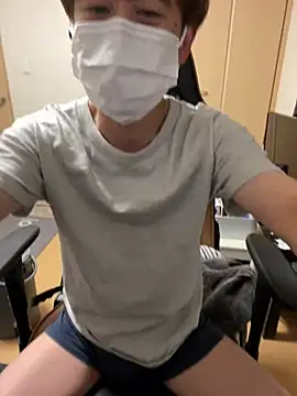 kousuke_3: διαδικτυακό σόου στην κάμερα