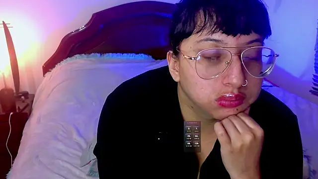 Piafisher1's Live XXX Chat