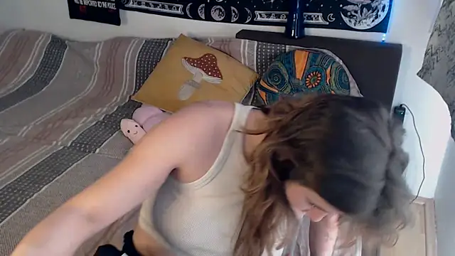 แชท XXX สดของ AlienforTwenty