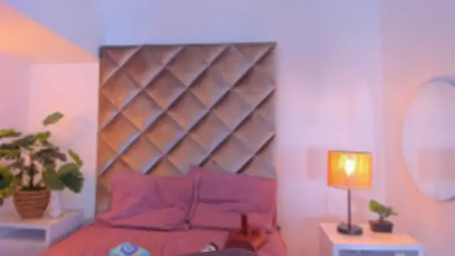 Chat +18 de Crazyorange_ ao vivo