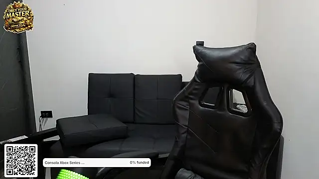 cash_master888 Show Webcam