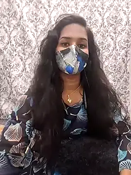 Tamil_Charu_: онлайн-секс-чат