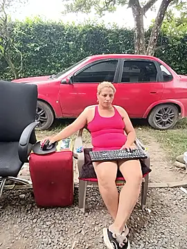 Chat XXX ao vivo de hotandfierylatinos2023