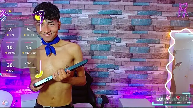 osamu_tay's Live XXX Chat