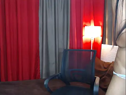 AsianTsHot69's Live XXX Chat