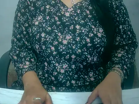 Cute_Aliyaa – Live XXX-chat