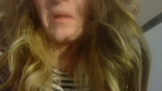 lavender_spits: онлайн-секс-чат