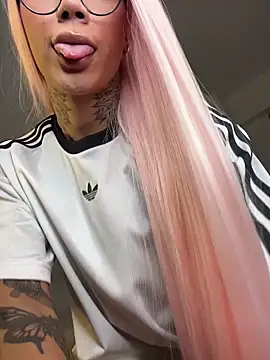 miss_tatiana_'s Live XXX Chat