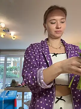 Weettyy 现场XXX聊天