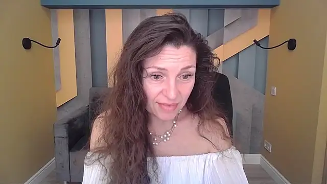 EllaLong Live XXX-chat