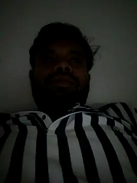 Pertunjukan Kamera Web Arunhotboy