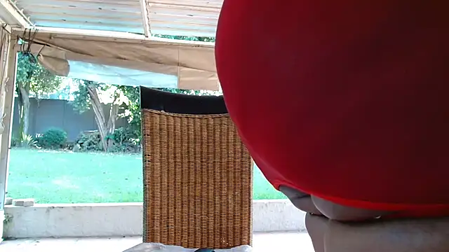 SexyAssQueenX Adlı Modelin Canlı XXX Sohbeti