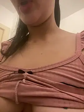 Milana_UK's Live XXX Chat