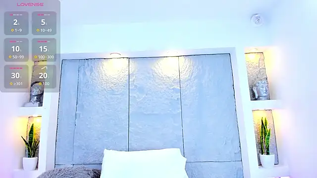 MiaSmit_ Live XXX Chat