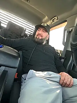 Chat XXX Live Beardedtattood