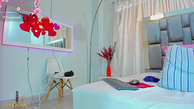 milfhorny_69's Live XXX Chat