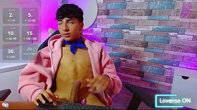 دردشة osamu_tay الجنسية المباشرة