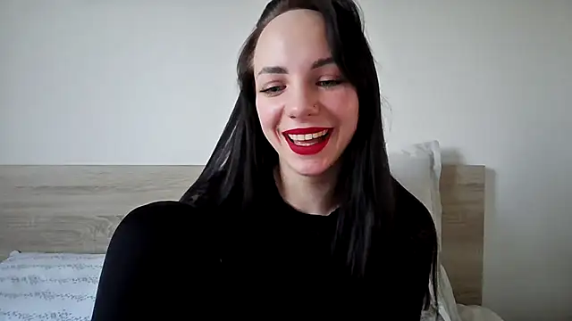 KamilaIv Webcam show