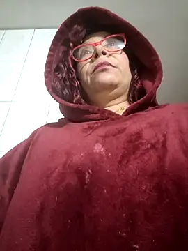 Chat XXX en directo de Scarlet_curly8a