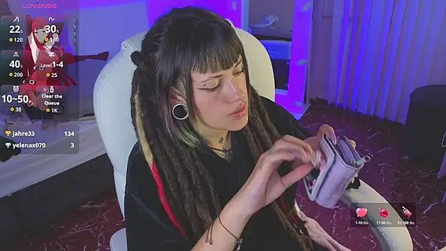 Онлайн чат XXX _sharlotte777