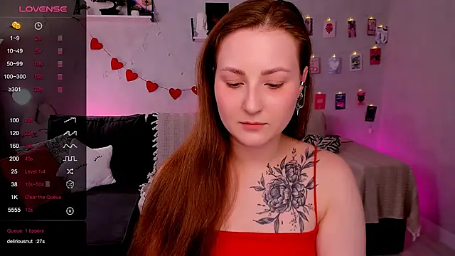 velvet_cherry_: онлайн-секс-чат