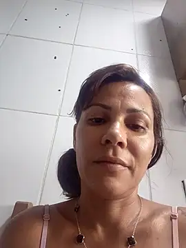 dyjaA 现场XXX聊天