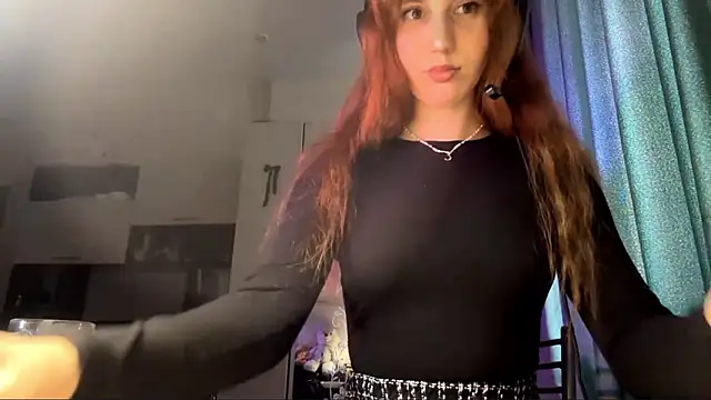 Chat XXX en directo de AliceCarrol