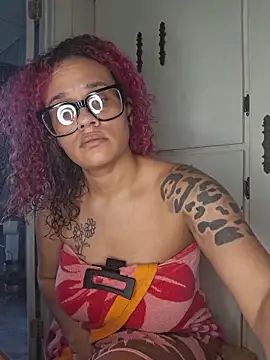 VelvetVixen_735 Show in webcam