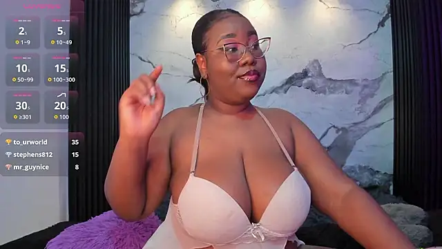 Darnellqueen's Live XXX Chat