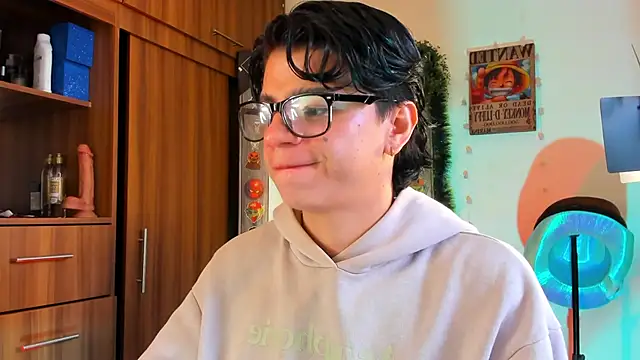 marckalexis' Live XXX Chat