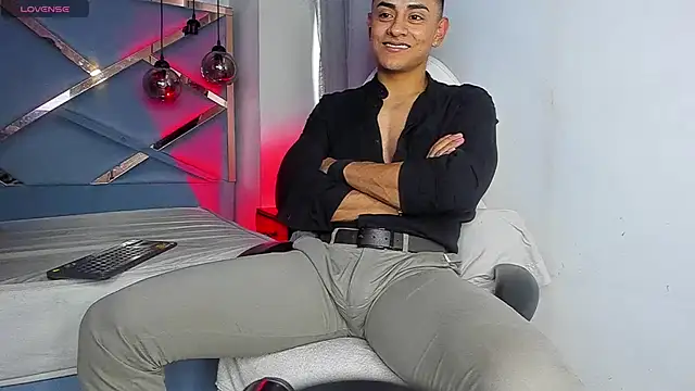 Lucii_fer_'s Live XXX Chat