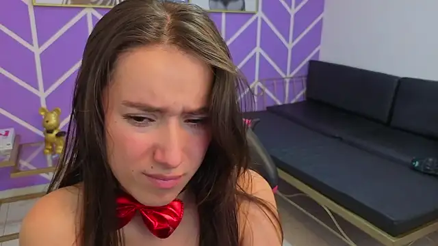 Adhara_Kitten Chat XXX live