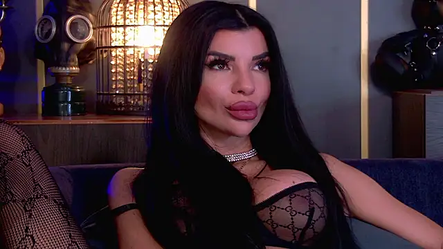 Chat XXX en directo de EleniaDevons