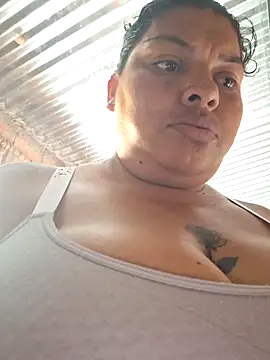 Chat XXX en directo de Juli_Powl