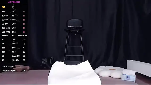 Chat XXX en directo de qianqian_