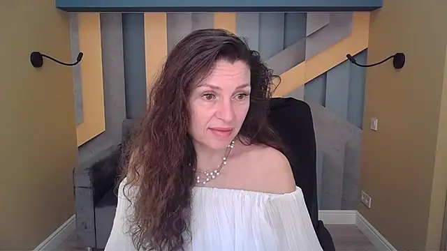 EllaLong – Live XXX-chat